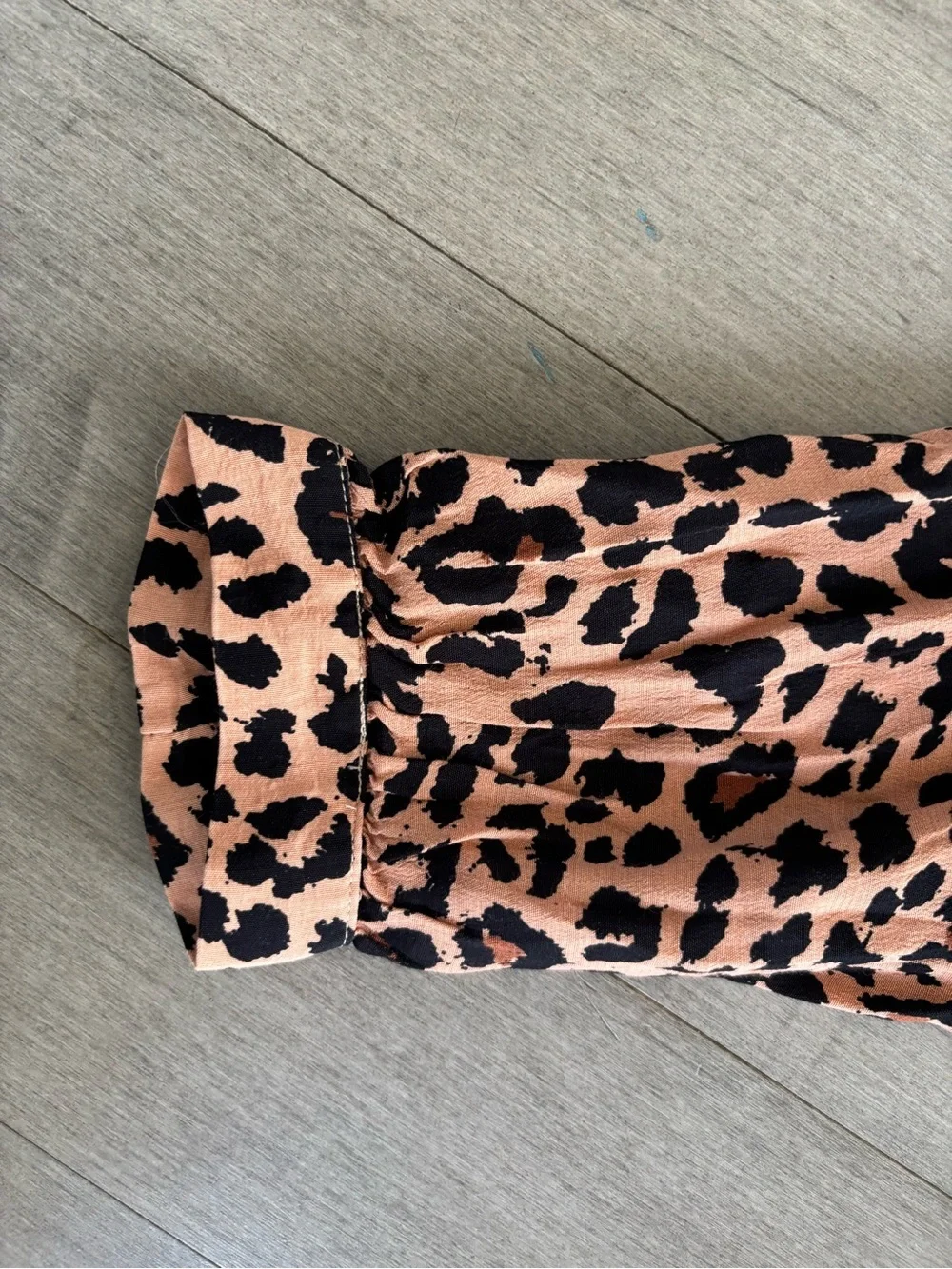 Long-Sleeve Pink Leopard Print Tie-Waist Mini Dress - Dynamite size M - Picture 6 of 8